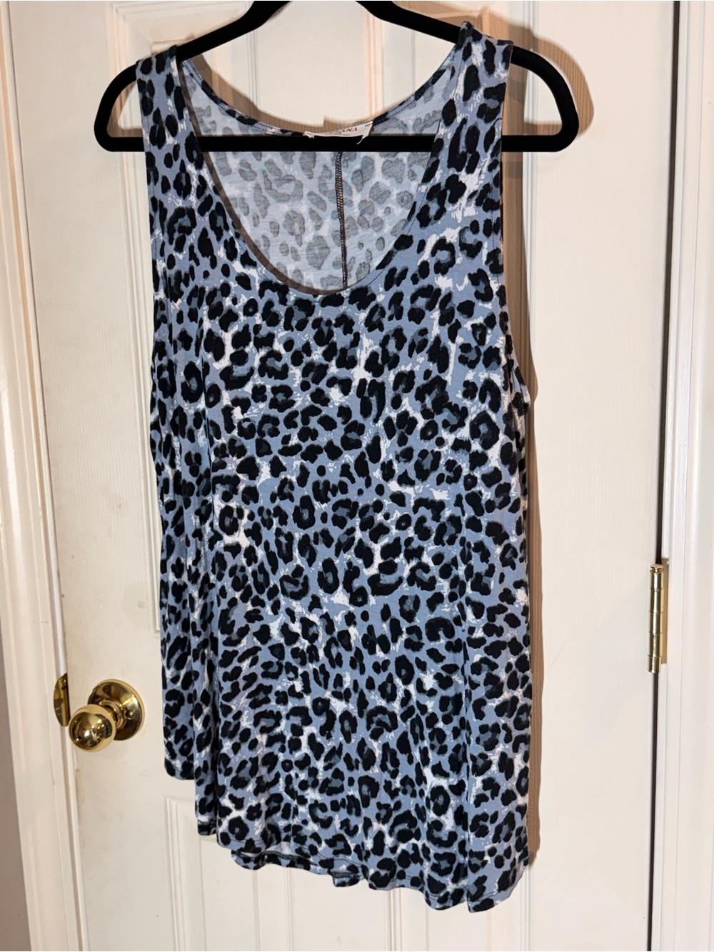 Zenana Outfitters Light Blue and Black Leopard Print Tank Top
